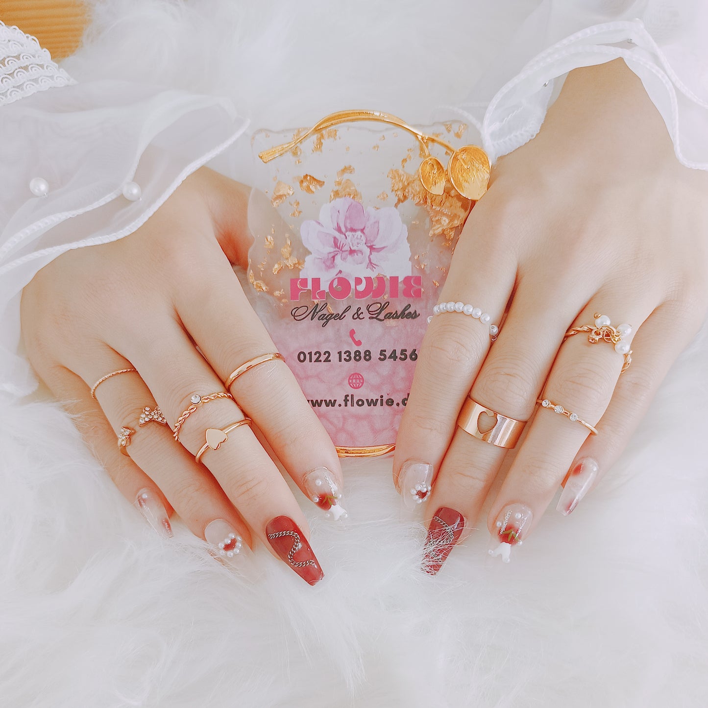 Presentation frame for nail photography \ Elegant information card for nail art photos