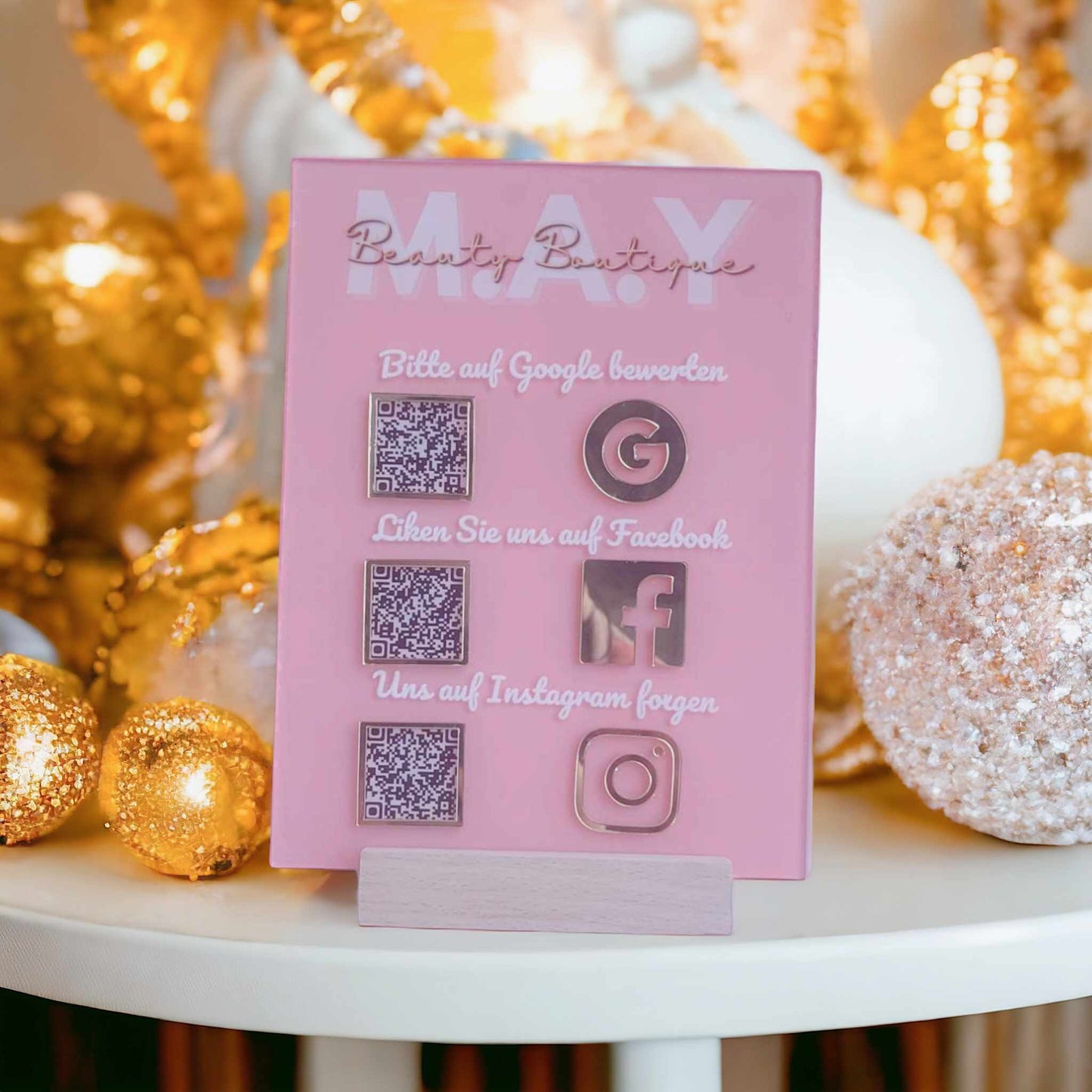 Personalized QR code signs: Customize your digital connection